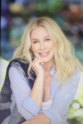 Intuitive Holistic Doctor, Shaman, Energy Healer, Tantra healer